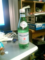 今日の水　S.PELLEGRINO