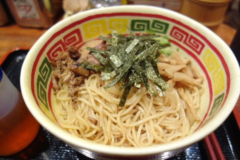 原宿駅チカでとんこつラーメンを食したい時に嬉しい「九州じゃんがららあめん 原宿店 」まとめページ