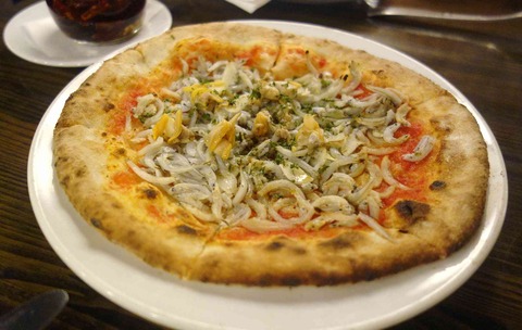 たまに行くならこんな店　イケジリーナの集う池尻大橋駅チカでピッツァと共に様々な料理を楽しめるナポリピッツァの名店「フォルツァ・ナポリ」は価格もお値ごろでオススメです