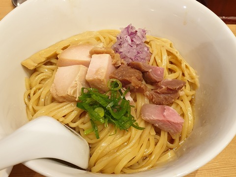 たまに行くならこんな店　秋葉原で美食なラーメン店となる「鶏そば・鯛そば きょうすけ 秋葉原店 」で、鶏ウメェ「まぜそば」を食す！