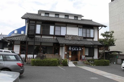 たまに行くならこんな店　豚みそ丼本舗野さか(あの花の舞台の秩父市のお店)