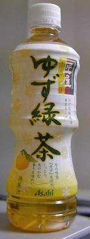 今日の飲み物　百式orアカツキ色のお茶「匠屋ゆず緑茶」