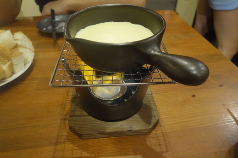 たまに行くならこんな店　エンタメ系居酒屋と思ったら、意外と料理も美味しくてびっくりした「ほーみー」は、元気なときに行きたいお店です