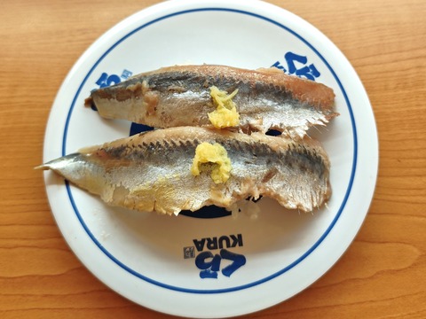 たまに行くならこんな店　ちいかわコラボが急遽終了したのに激混みな「くら寿司 船橋フェイス店」で、お寿司や料理を色々と食す！