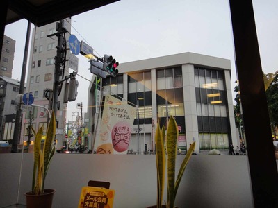 たまに行くならこんな店　駅前ミスド「ミスタードーナツ成増ショップ」