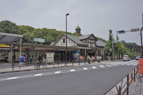 たまに行くならこんな店 SATCでブレイクした「マグノリアベーカリー」はアメリカ菓子ならではの砂糖のじゃりじゃり感をしっかり感じる強いアメリカ的な味わいのお菓子が頂けます