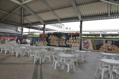 7cb09566.jpg
