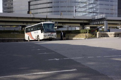 838d9050.jpg