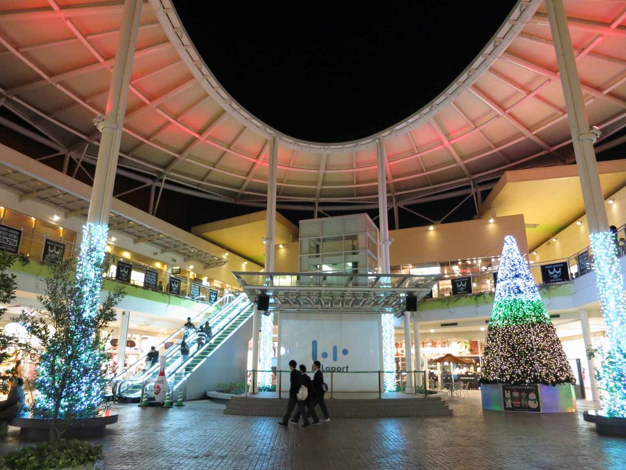 何もない場所に数年前にポンと現れた新三郷駅前のららぽーとに行って来ました 後編 撮影した写真はお借りしたpowershot S100を使用 旅遊戯