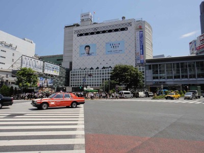 2011年物件探し一人ツアー東京都編　ちょっと一休み渋谷パルコ内ノイタミナショップ(あの花特集中)