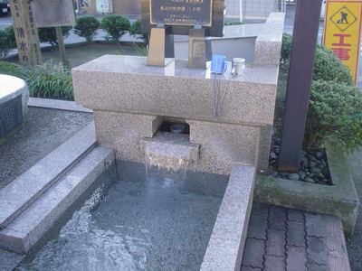 4c794547.jpg