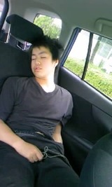 眠る2