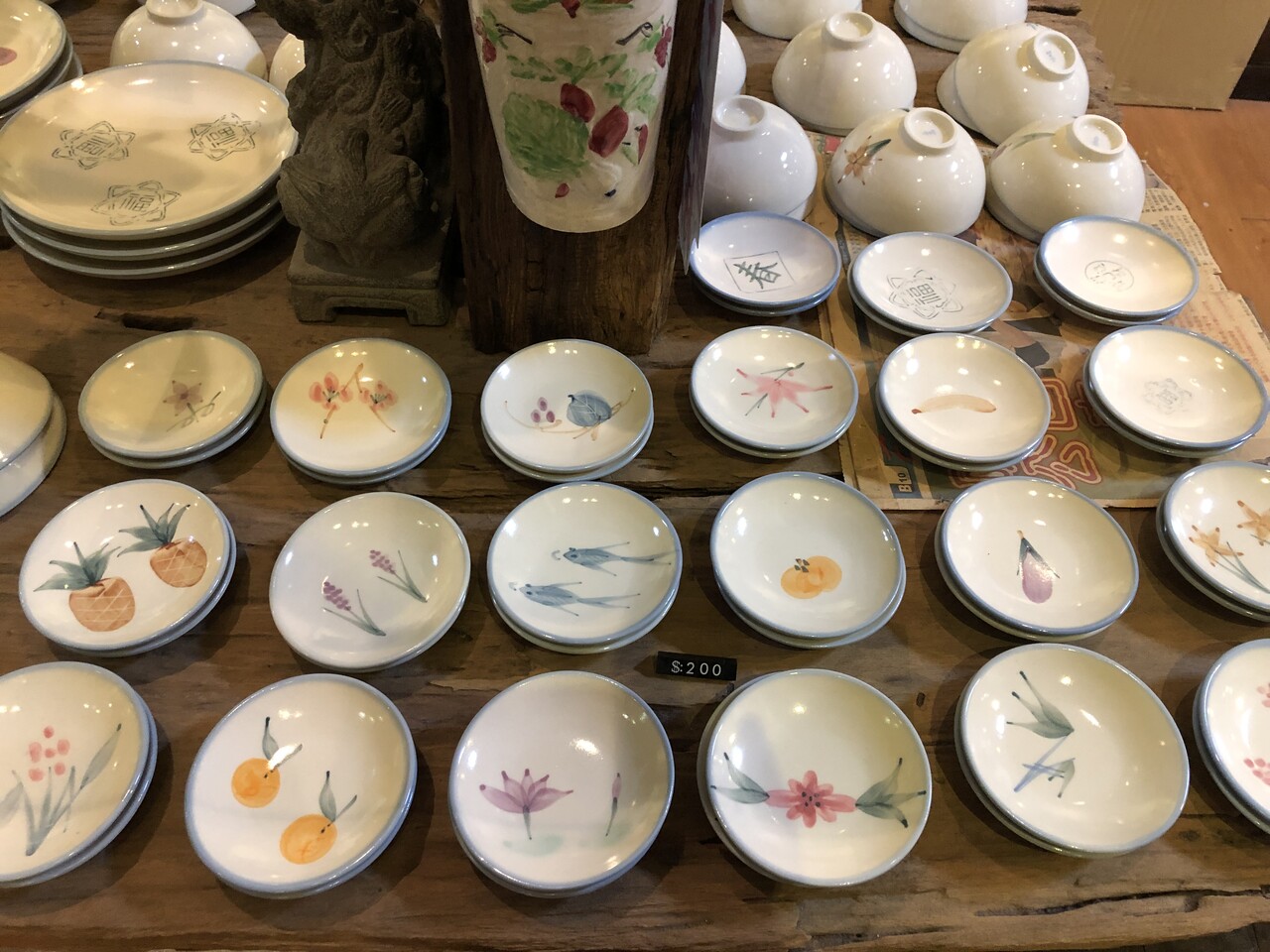 台湾　古陶　鶯歌焼　輪花皿 18. 鶯歌にお気に入りの雑貨をみつける旅へ／台湾でしたい100の