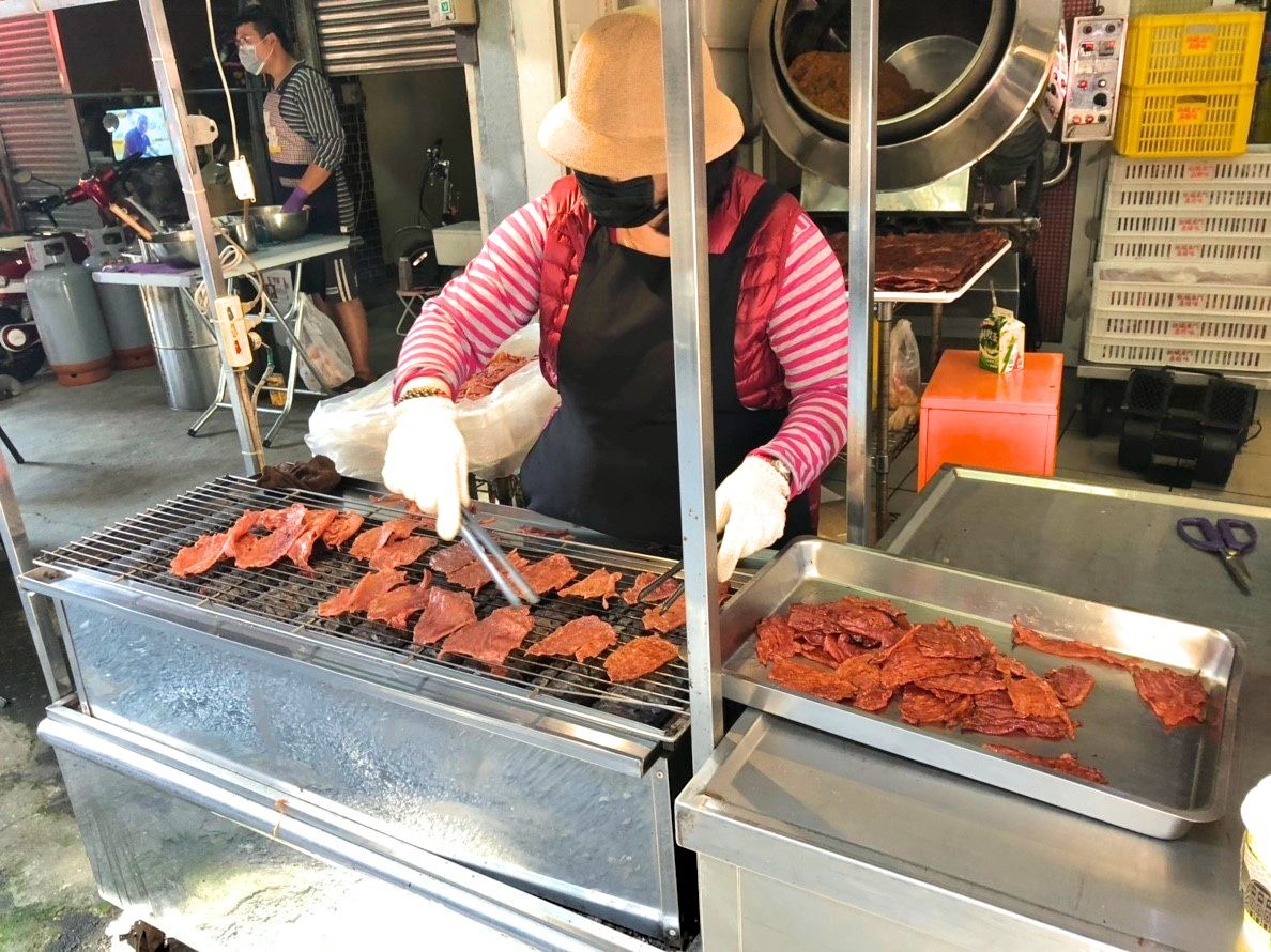 11 現地でしか食べられないお土産品 豬肉乾 の名店へ 台湾でしたい100のこと Taiwanikeko Next Powered By ライブドアブログ 11 現地でしか食べられないお土産品 豬肉乾 の名店へ 台湾でしたい100のこと Taiwanikeko Next Powered By ライブドアブログ