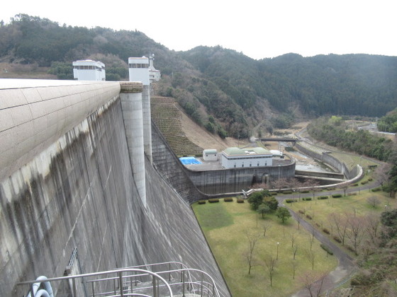 94f8c230.jpg