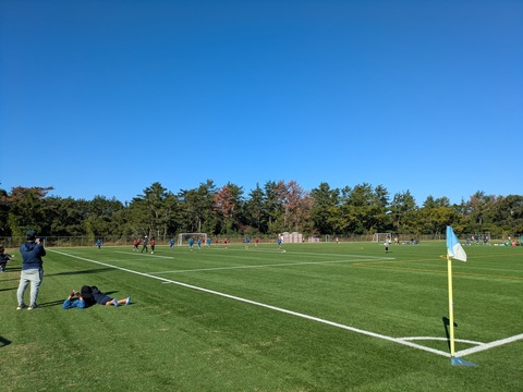 PXL_20251129_012242578