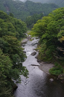 御岳橋から