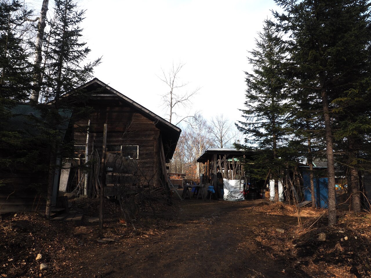 遊び小屋コニファーキャンプ場 山キャンオヤジの日録