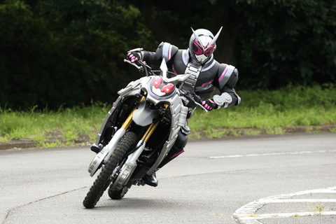 ジオウってバイクに乗らない仮面ライダーだったね 仮面ライダーが戦う悪者はショッカーでいいの ジオウってバイクに乗らない仮面ライダーだったね 仮面ライダーが戦う悪者はショッカーでいいの