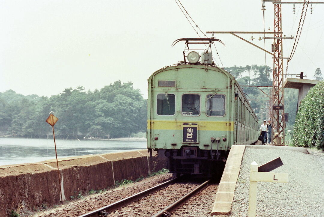 前田タケシ1989年撮影のオリジナルプリント1点のご紹介です。4つ切りサイズ！ Vol. 96 昭和54年6月…仙石線撮影記（その3） : フィルム