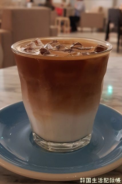 盆唐で人気のカフェに行ってみた ヘルシンキ 亭子 旧 韓国生活記録帳 盆唐で人気のカフェに行ってみた ヘルシンキ 亭子 旧 韓国生活記録帳