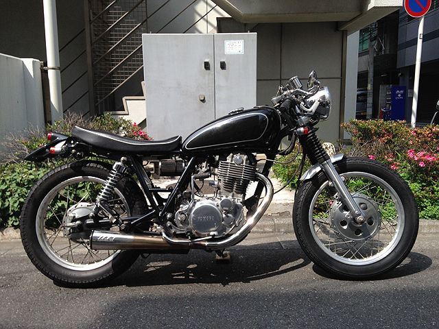 SR400 セパハン！カフェレーサー！エンジン好調！ : TAKA CUSTOM FACTORY