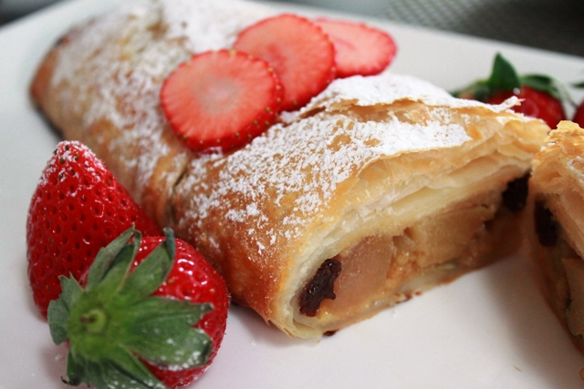 たかシェフのおうちごはん。-シュトゥルーゼル