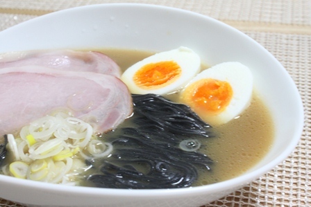 たかシェフのおうちごはん。-チャコール　炭　ラーメン