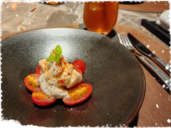 23-09-11-18-49-10-229_deco