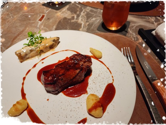 23-09-11-18-51-08-177_deco