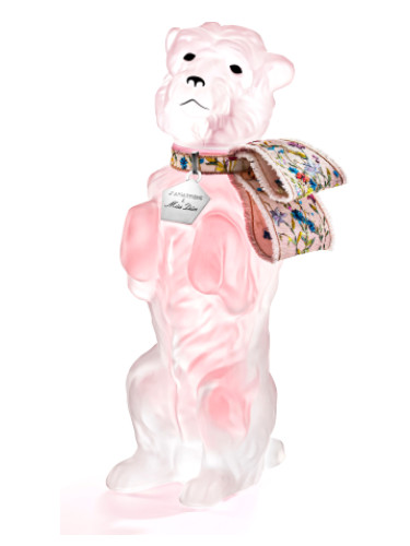 ミスディオールの瓶になった犬は、何犬なんだ？ : たかシェフのおうち