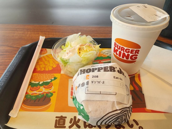 左腕にリブレ、バーガーキングを食べたら、どうなる？