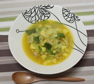 たかシェフのおうちごはん。-サフランのスープ　具だくさんスープ