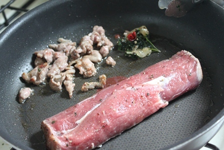 仔羊のパイ包み焼き