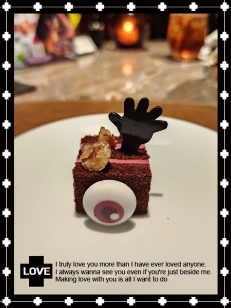 23-09-11-18-35-26-823_deco