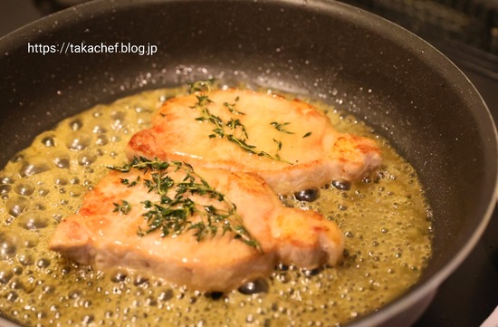 22-10-13-22-25-45-733_deco