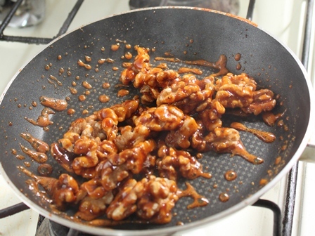 クルミキャラメリゼ