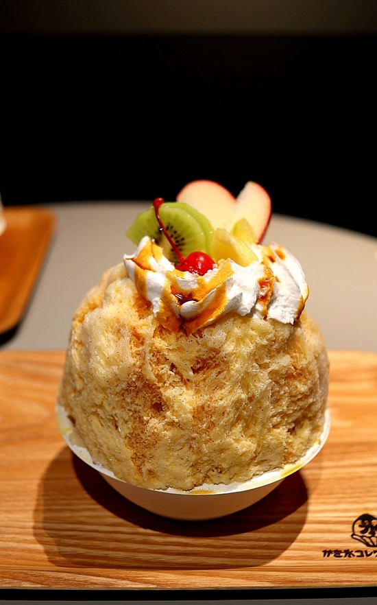 ミッドタウン八重洲「かき氷コレクション・バトン」