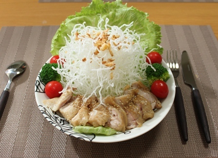 ■チキンと春雨のサラダ　