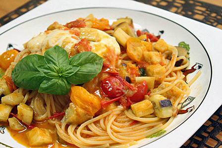 たかシェフのおうちごはん。-モッチャレラのパスタ　　たかシェフ