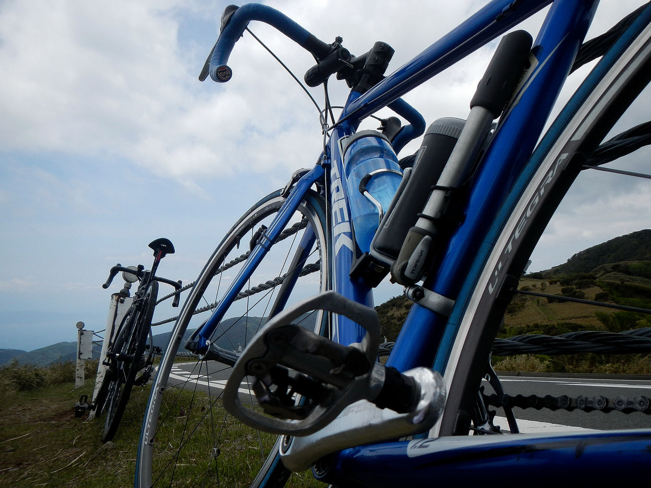 自転車 立ち 漕ぎ