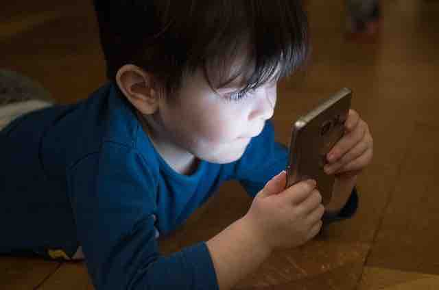 スマホ依存の生徒の指導はこうやる 先生学 Breakthrough With Growing