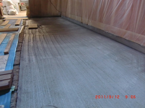 2011_0912_090645-CIMG2418