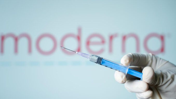 Moderna_Vaccine-678x381.jpg.optimal