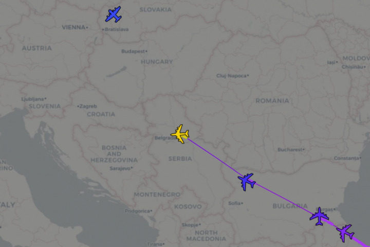 Four-Y20-ChinaMilitaryJetsToSerbia_large