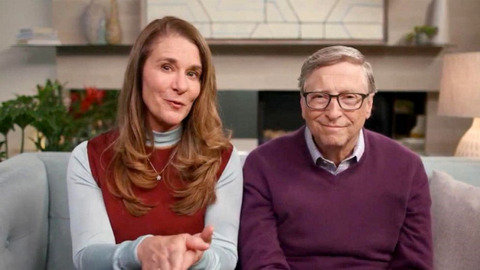 melinda-and-bill-gates-sitzend