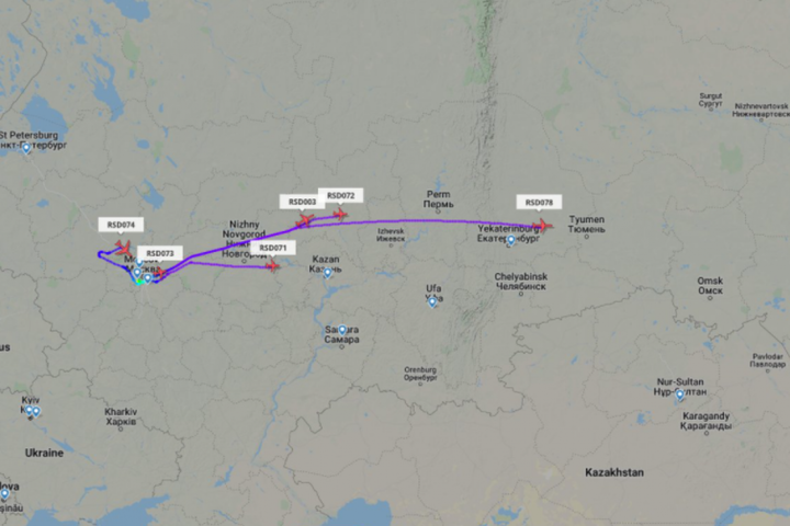 RuAF-ShuttlesLeaveMoscow_large