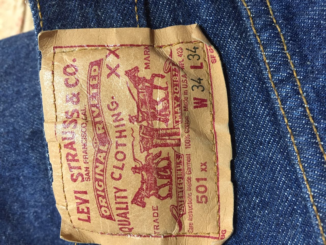 Levi’s 501XX 赤文字