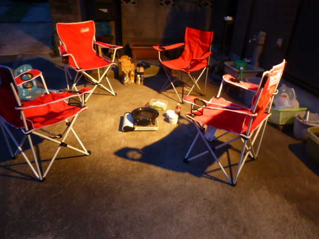 またまた家の前でバーベキュー 赤い稲妻の春夏秋冬