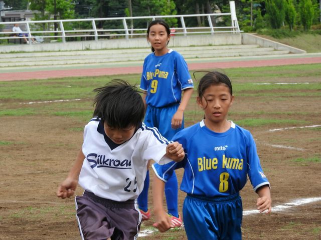 6 14 女子リーグ戦 Vsシルクロードsc 6年生女子 高井戸fc Tfc サッカー応援blog
